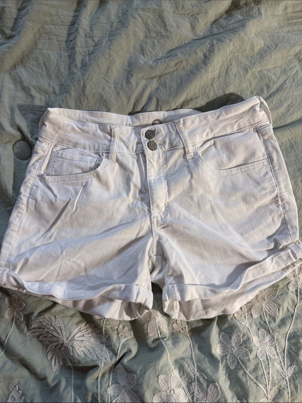 SO White Denim Rolled-Hem Jean Shorts